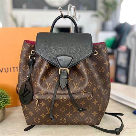 are new louis vuitton bags microchipped|microchip in louis Vuitton Bag.